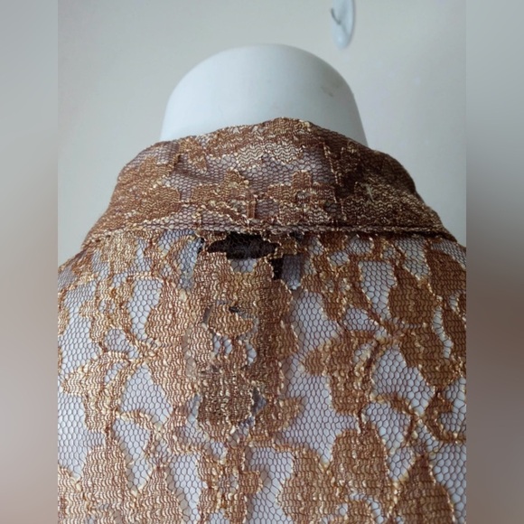 Chico’s Sheer Lace Button-Down Blouse Size 0 - Picture 9 of 10